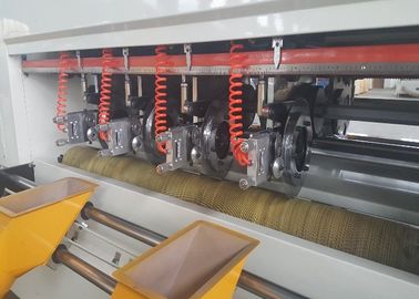 Ζαρωμένη Slitter λεπίδων κιβωτίων λεπτά μηχανή 150 σκόρερ - ταχύτητα 180m/min